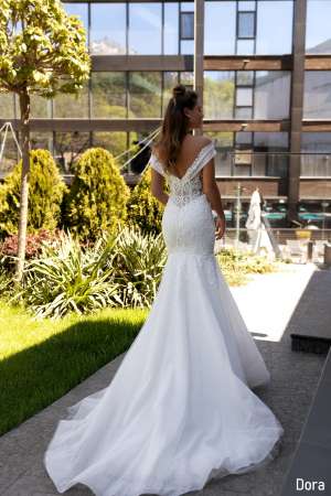 Dora