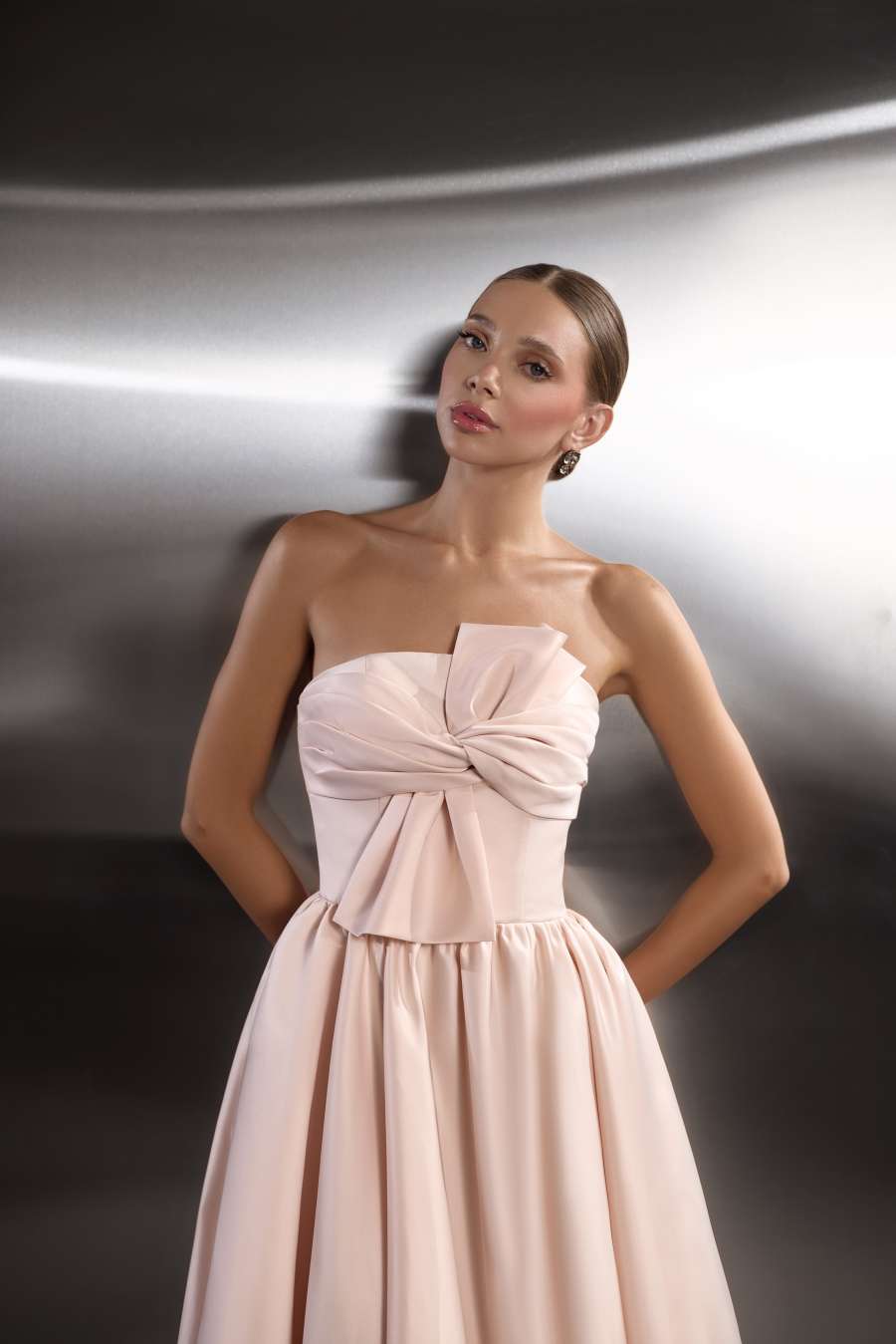 Eleanor (blush)