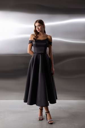 Ellie (black)