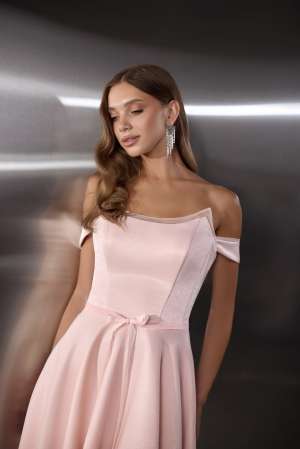 Ellie (pink)